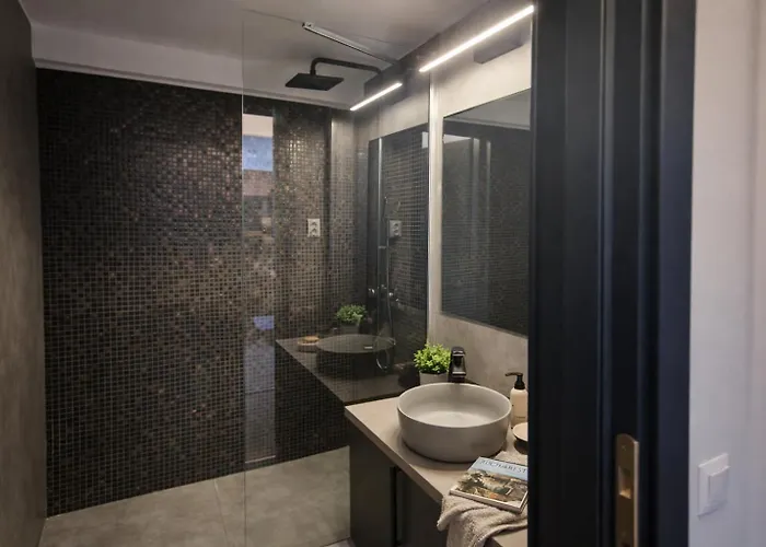 Apartman Elegant 1-bedroom In Amzei - & Quiet Bukarest